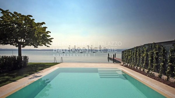 appartamento in vendita a Sirmione
