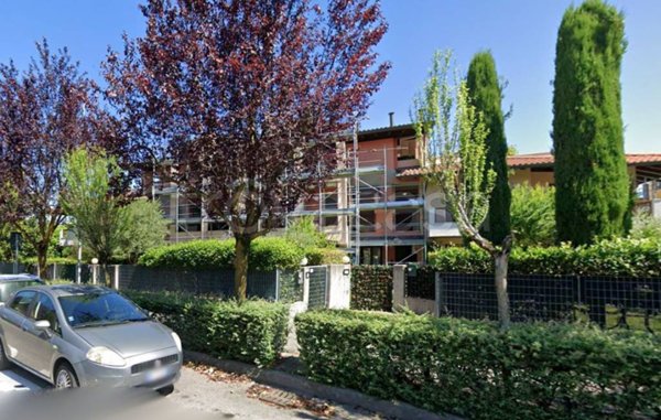appartamento in vendita a Sirmione in zona Lugana
