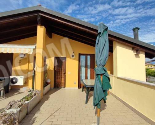 appartamento in vendita a Sirmione in zona Lugana