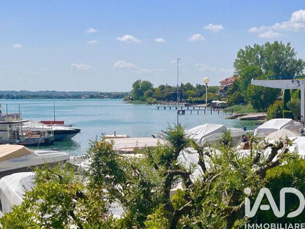 casa indipendente in vendita a Sirmione