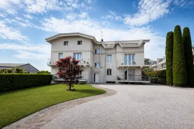 appartamento in vendita a Sirmione in zona Colombare