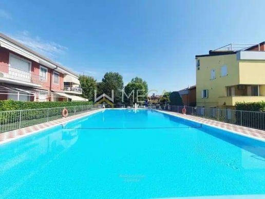 appartamento in vendita a Sirmione in zona Lugana