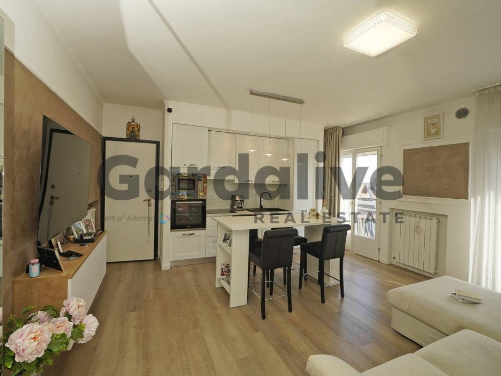 appartamento in vendita a Sirmione in zona Lugana