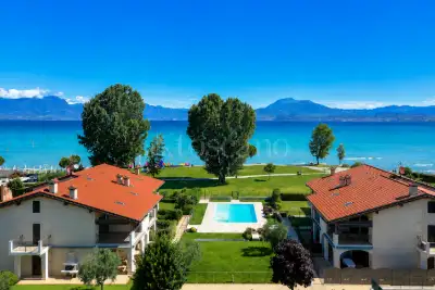 appartamento in vendita a Sirmione