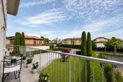 appartamento in vendita a Sirmione in zona Colombare