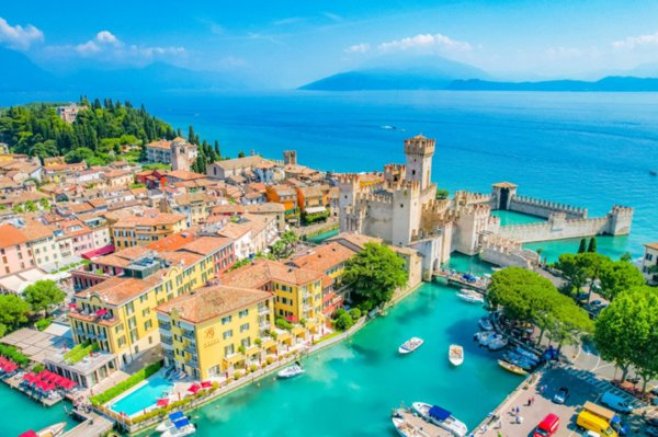terreno edificabile in vendita a Sirmione