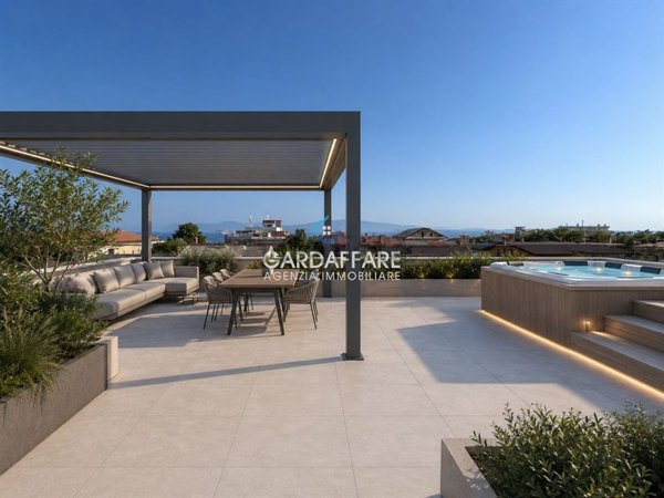 appartamento in vendita a Sirmione in zona Chiodi