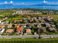 casa indipendente in vendita a Sirmione in zona Lugana