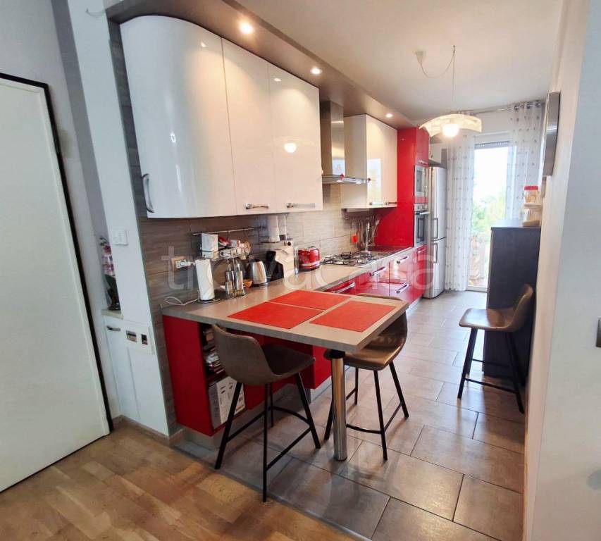 appartamento in vendita a Sirmione in zona Lugana