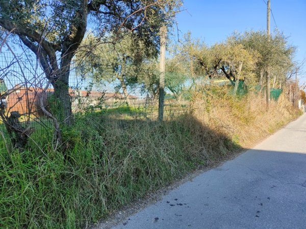 casa indipendente in vendita a Soiano del Lago