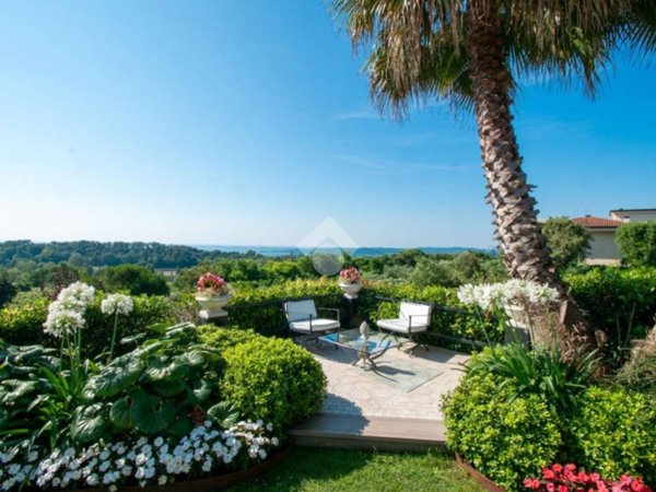 casa indipendente in vendita a Soiano del Lago