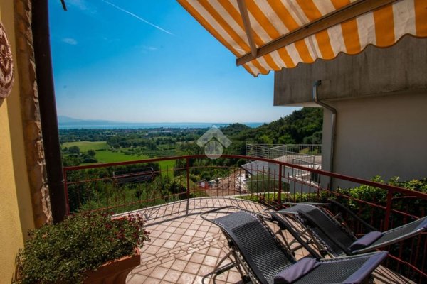 casa indipendente in vendita a Soiano del Lago