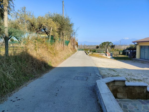 casa indipendente in vendita a Soiano del Lago
