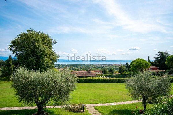 casa indipendente in vendita a Soiano del Lago