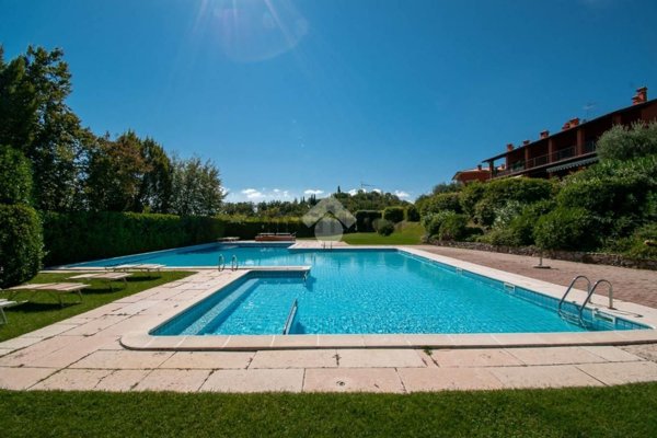 casa indipendente in vendita a Soiano del Lago