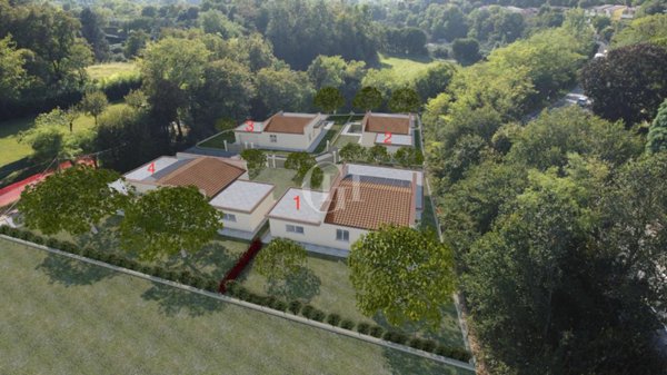 casa indipendente in vendita a Soiano del Lago