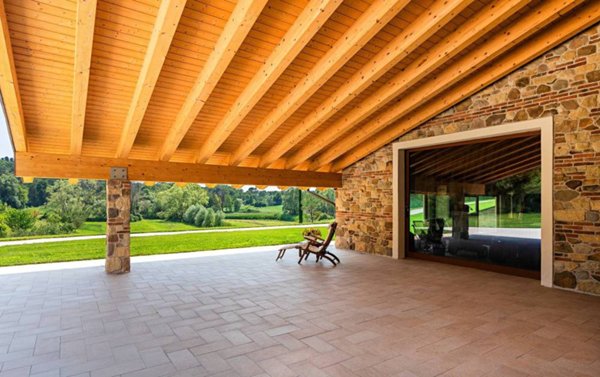 casa indipendente in vendita a Soiano del Lago