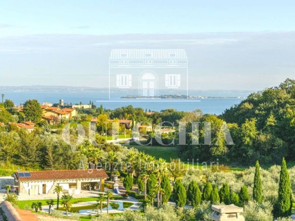 casa indipendente in vendita a Soiano del Lago