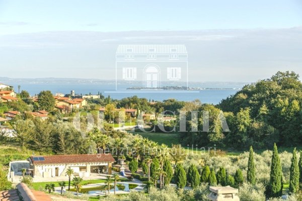 casa indipendente in vendita a Soiano del Lago