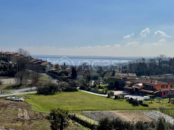 casa indipendente in vendita a Soiano del Lago