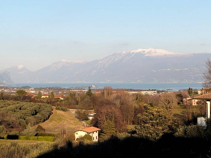 casa indipendente in vendita a Soiano del Lago