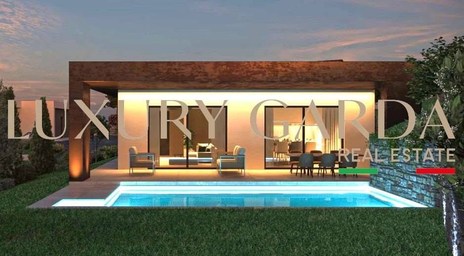 casa indipendente in vendita a Soiano del Lago