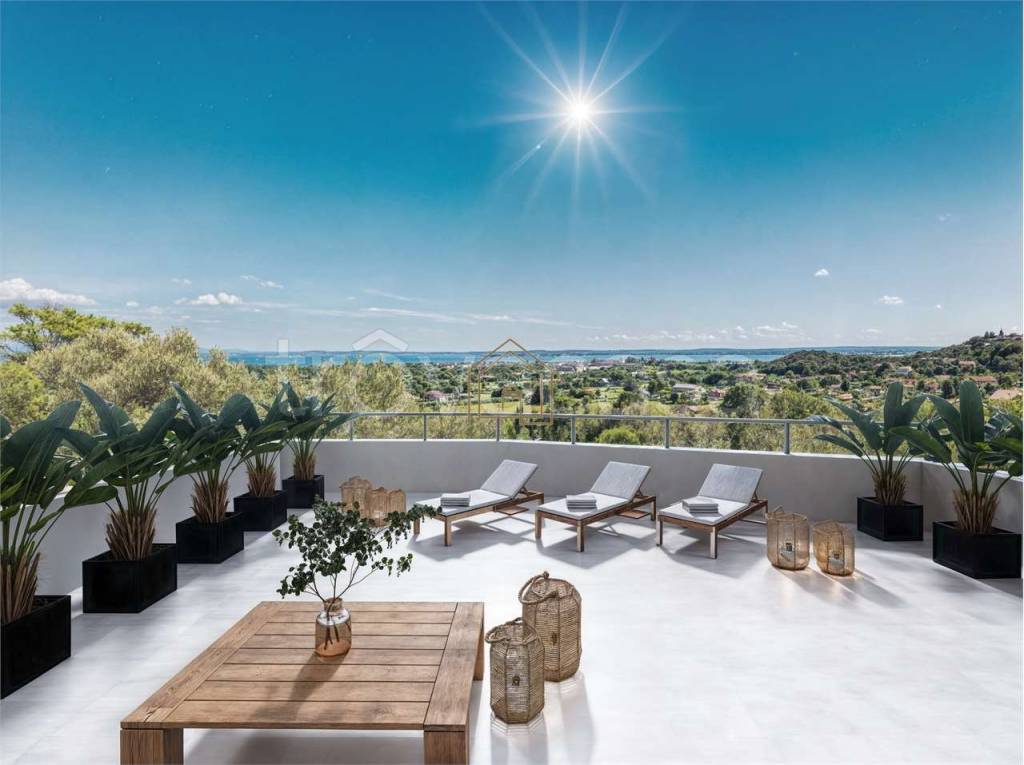 casa indipendente in vendita a Soiano del Lago