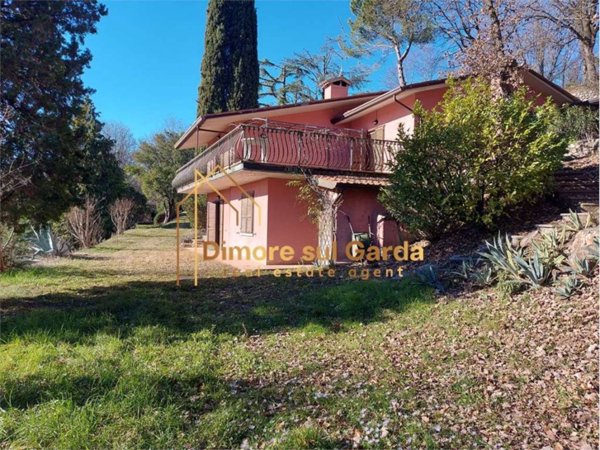 casa indipendente in vendita a Soiano del Lago
