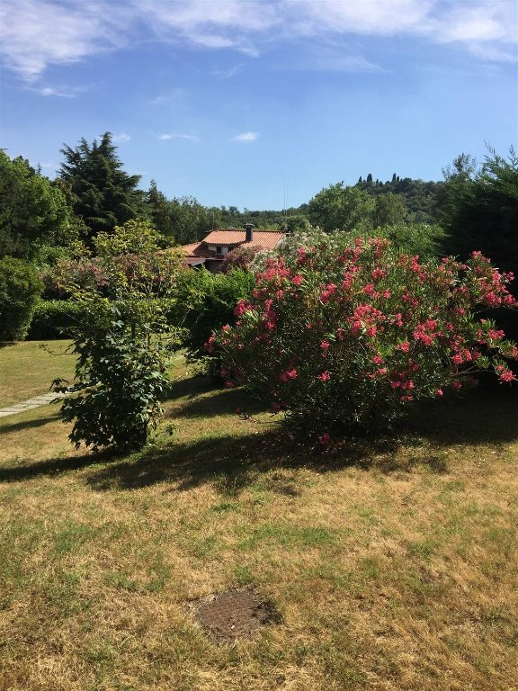 casa indipendente in vendita a Soiano del Lago