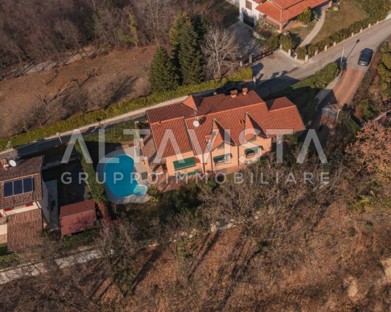 casa indipendente in vendita a Soiano del Lago