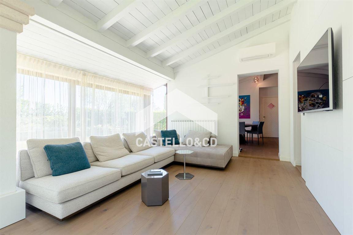 casa indipendente in vendita a Soiano del Lago