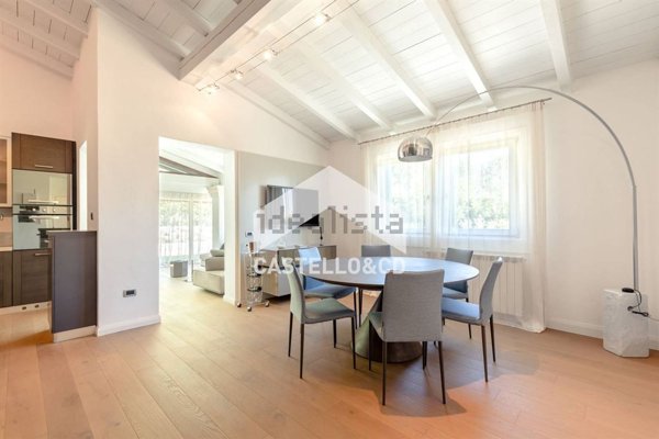 casa indipendente in vendita a Soiano del Lago