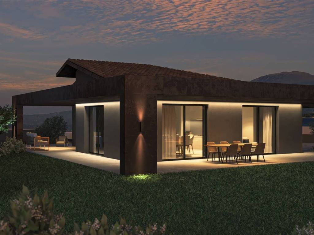 casa indipendente in vendita a Soiano del Lago