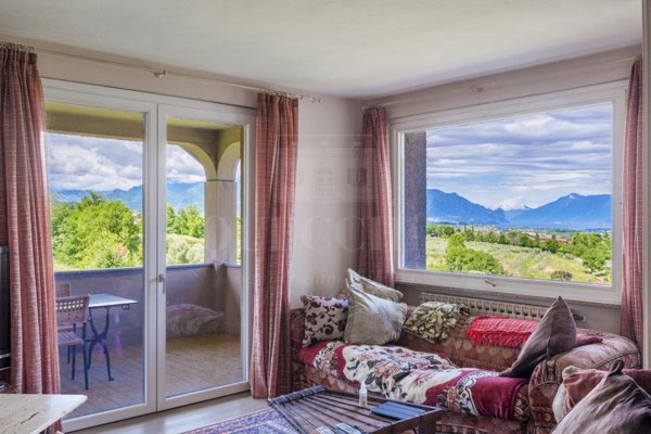 casa indipendente in vendita a Soiano del Lago