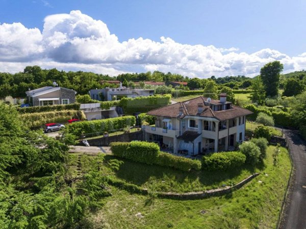 casa indipendente in vendita a Soiano del Lago