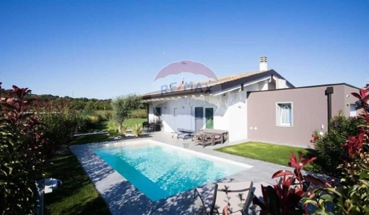 casa indipendente in vendita a Soiano del Lago