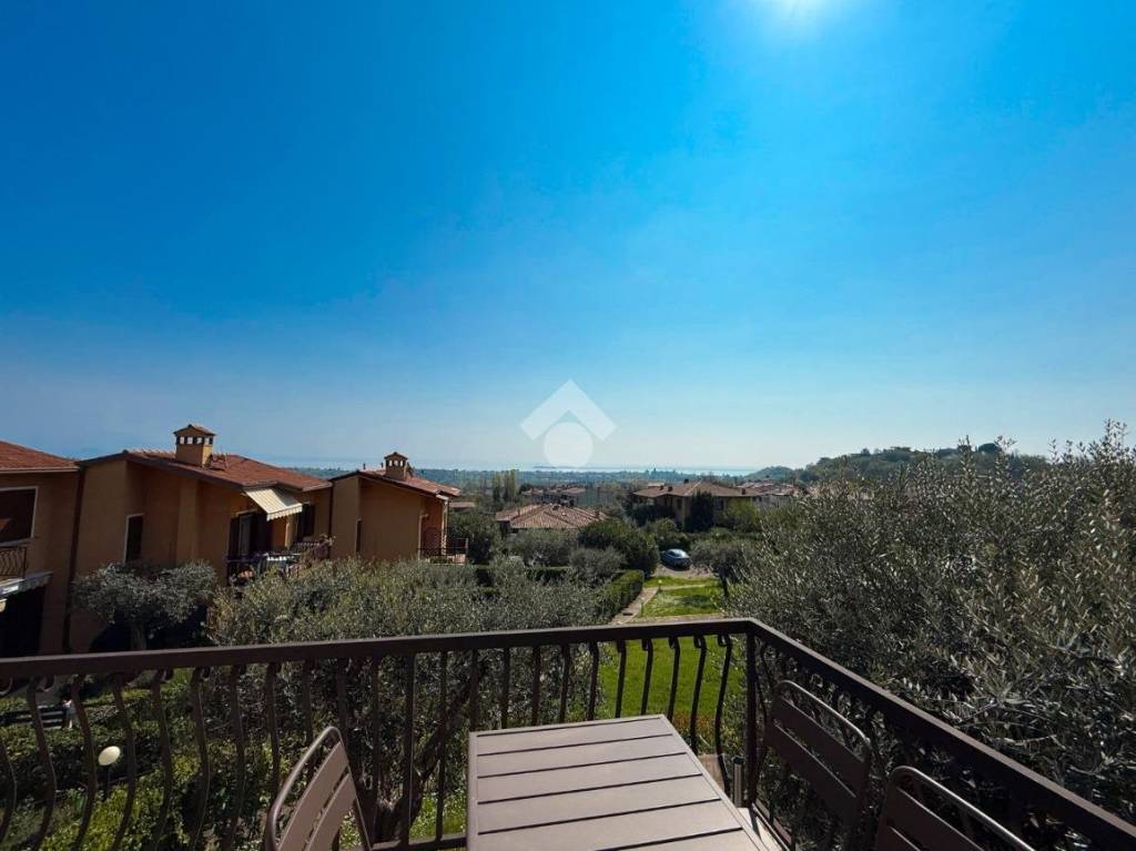 appartamento in vendita a Soiano del Lago