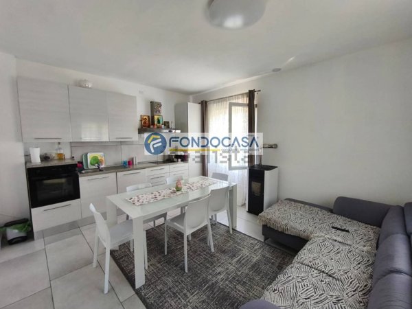 casa indipendente in vendita a Soiano del Lago