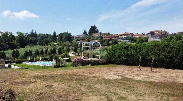 casa indipendente in vendita a Soiano del Lago