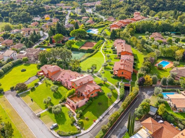casa indipendente in vendita a Soiano del Lago