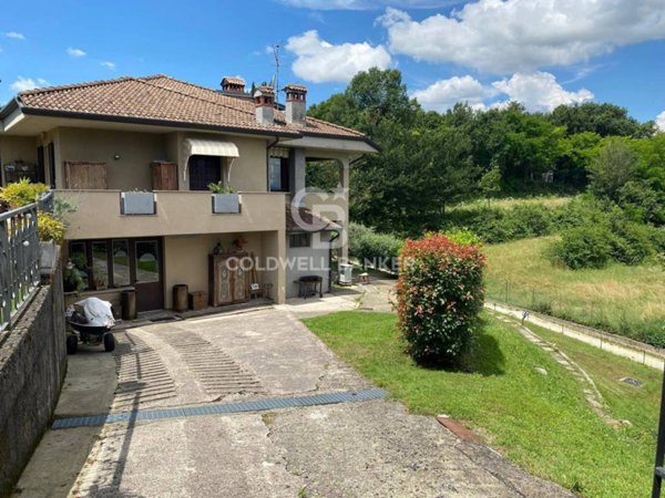 casa indipendente in vendita a Soiano del Lago