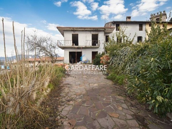 casa indipendente in vendita a Soiano del Lago