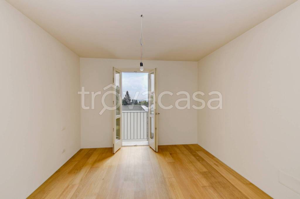 casa indipendente in vendita a Soiano del Lago