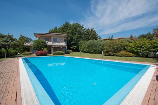 casa indipendente in vendita a Soiano del Lago