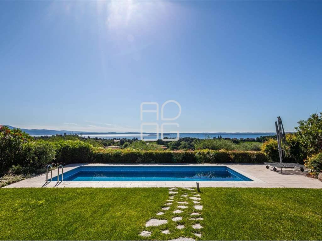 casa indipendente in vendita a Soiano del Lago