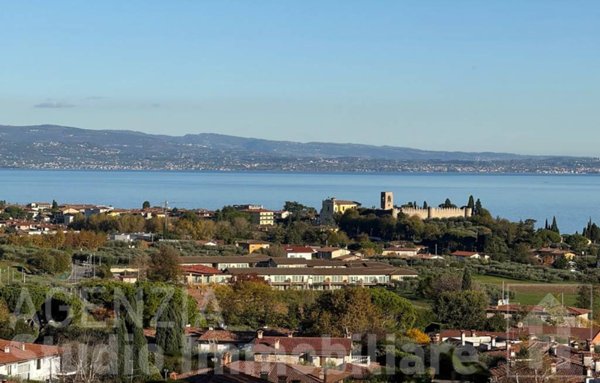 casa indipendente in vendita a Soiano del Lago