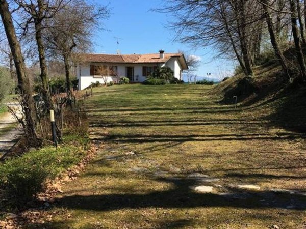casa indipendente in vendita a Soiano del Lago