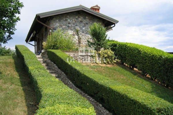 casa indipendente in vendita a Soiano del Lago