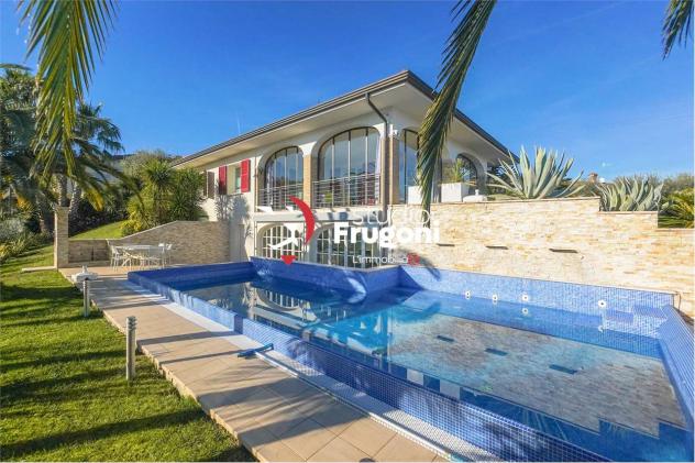 casa indipendente in vendita a Soiano del Lago