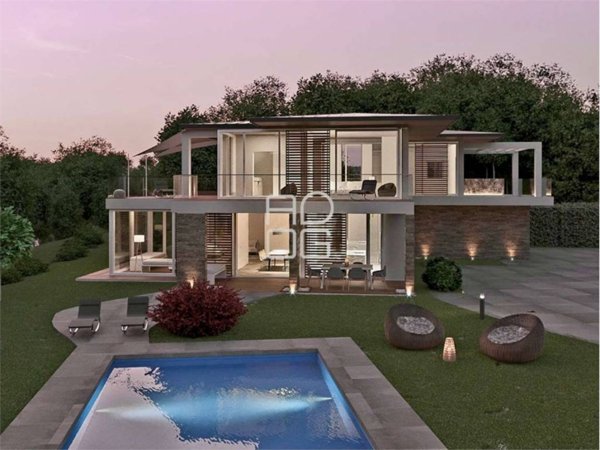 casa indipendente in vendita a Soiano del Lago